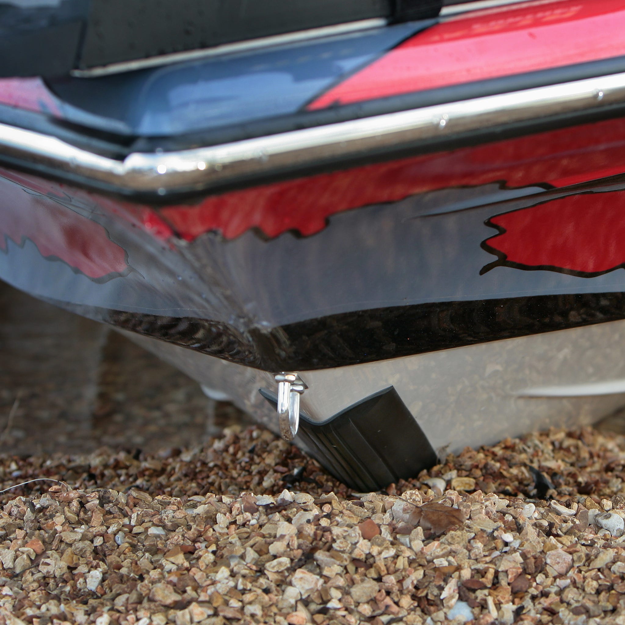 Megaware KeelGuard 8 Feet Strip 21-22 FT Boat Hull Keel Proector Black 20208 