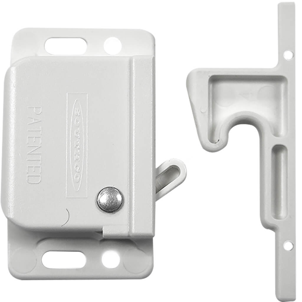 steve madden latch white