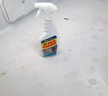 Nonskid Deck Cleaner solution for dirty boat deck